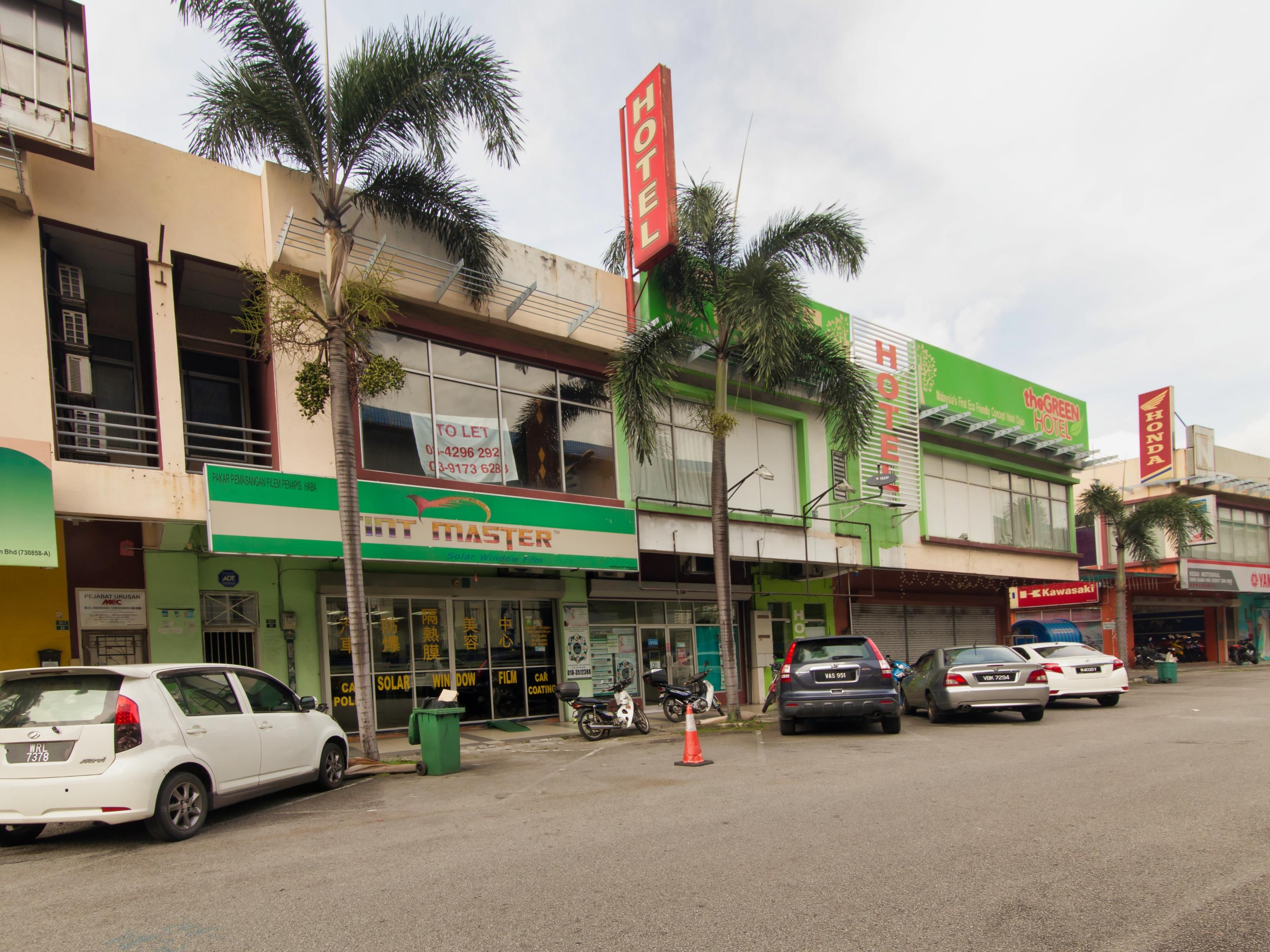 Oyo 479 The Green Hotel Ampang  Exterior foto