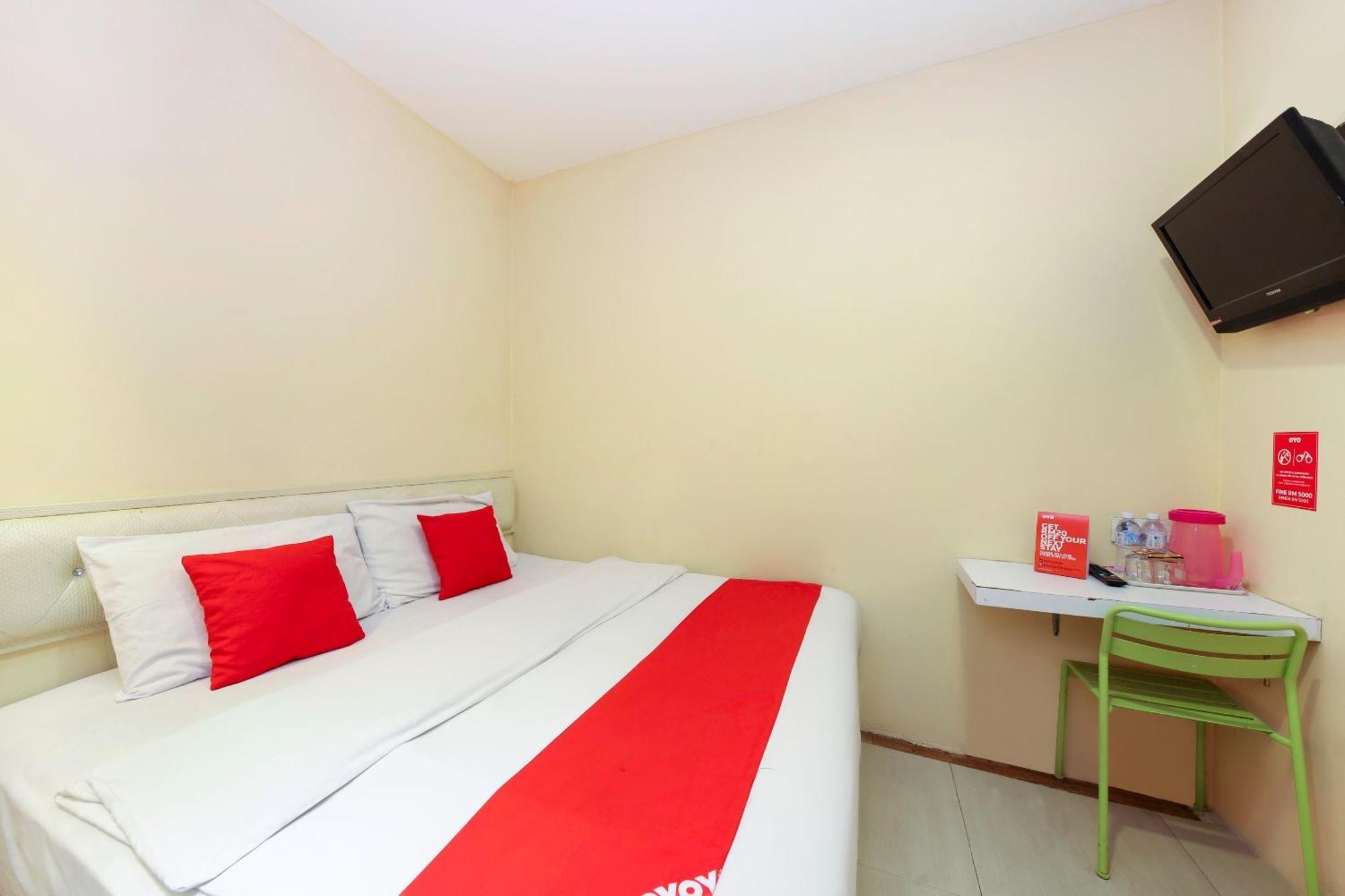 Oyo 479 The Green Hotel Ampang  Exterior foto