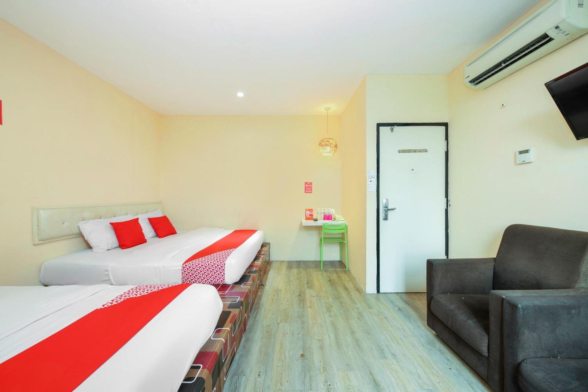 Oyo 479 The Green Hotel Ampang  Exterior foto